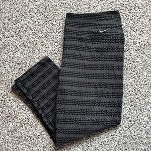 NIKE DRI-FIT LEGGINGS